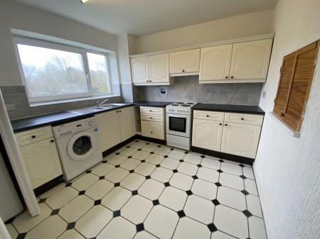 Flat Kimmeridge Close in Stratton St. Margaret