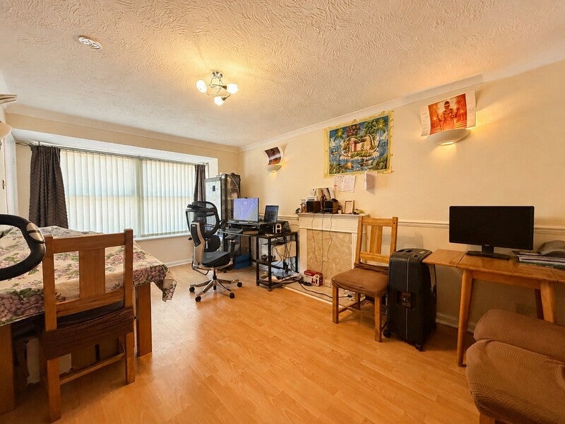 House Delapre Drive in Cherwell District
