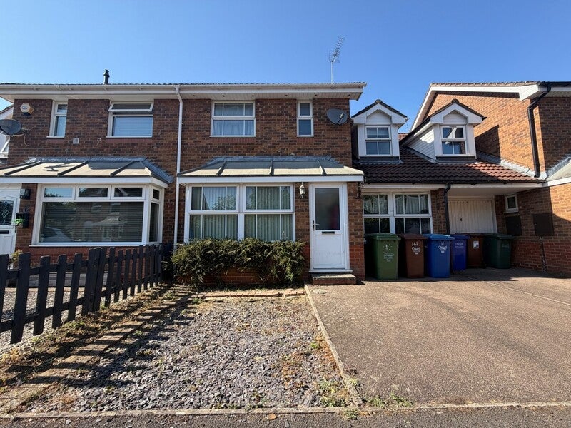 House Delapre Drive in Cherwell District