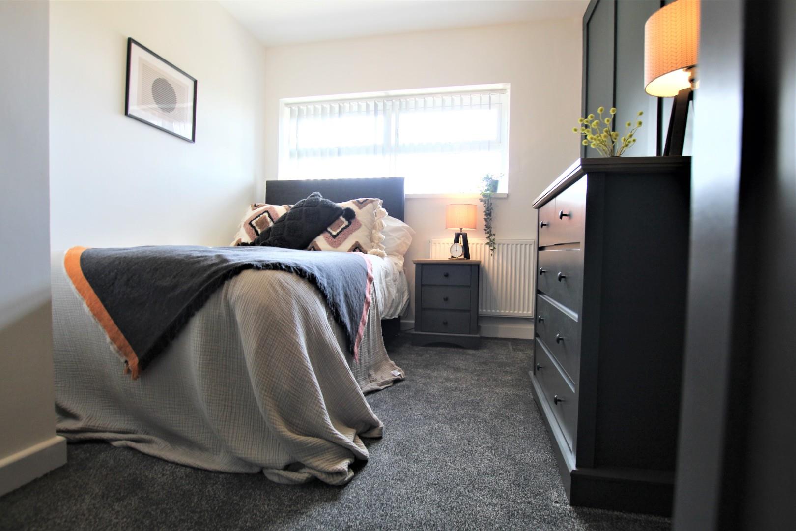 Room Kenilworth Drive in Erewash