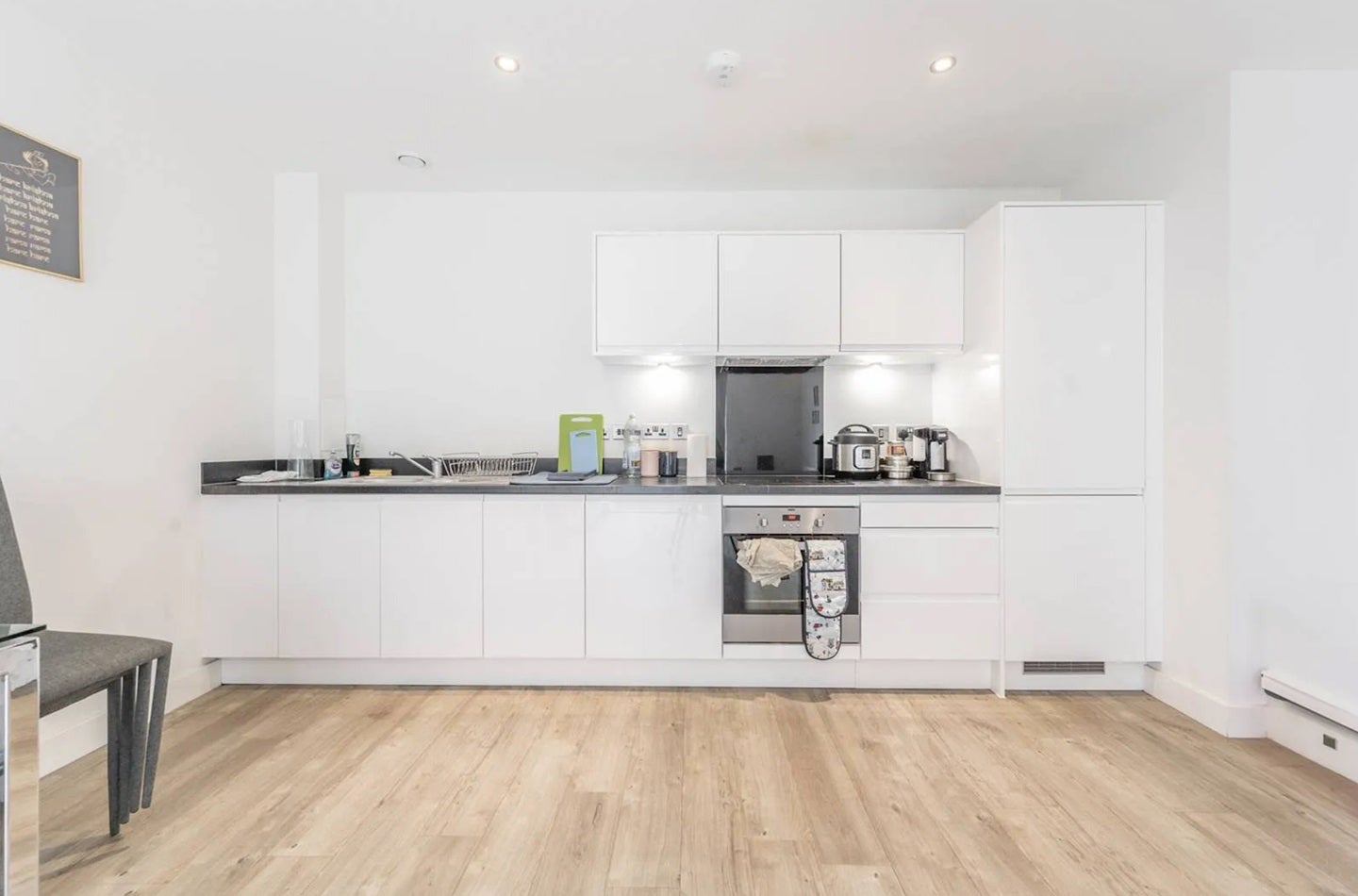 Flat Gayton Road in Greater London