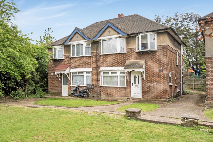 Flat Lowther Road in Greater London