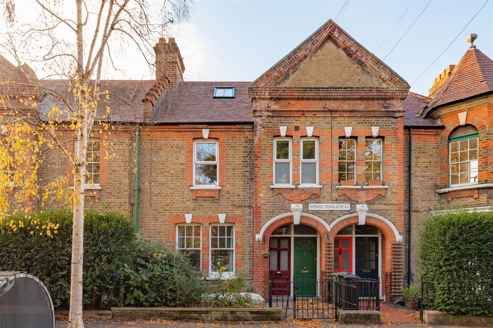Flat Winns Terrace in Greater London