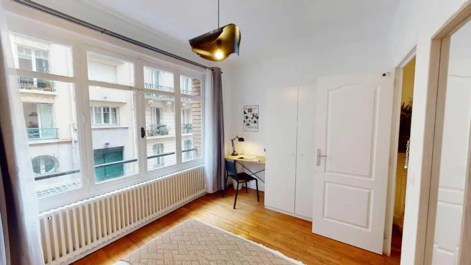 Room Boulevard de la Tour Maubourg in Paris