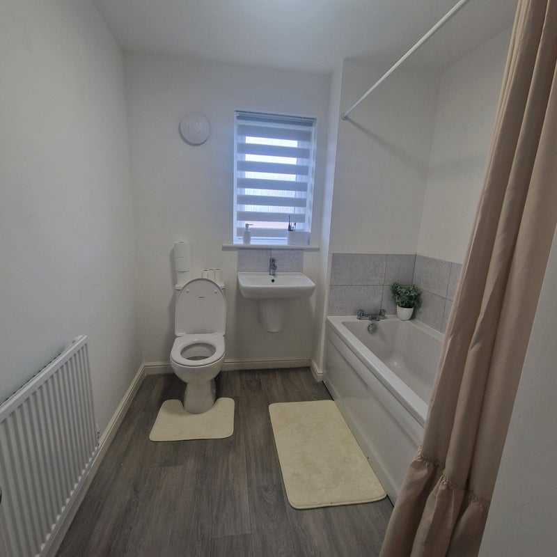 Room Wight Grove in Middlesbrough