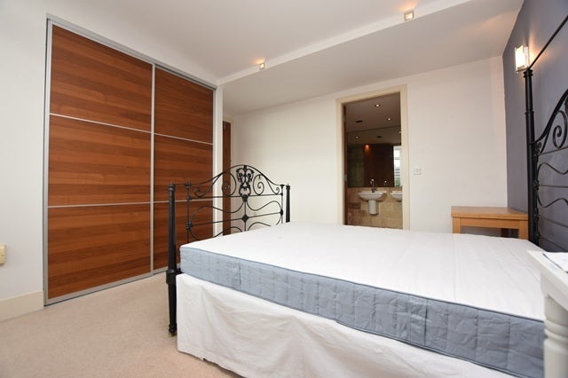 Flat Regent Street in Sheffield