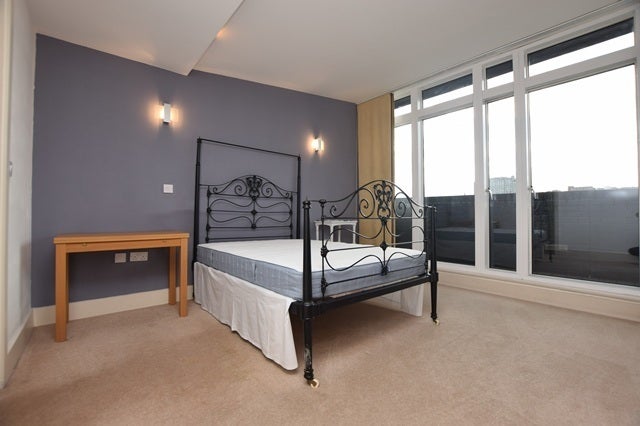 Flat Regent Street in Sheffield