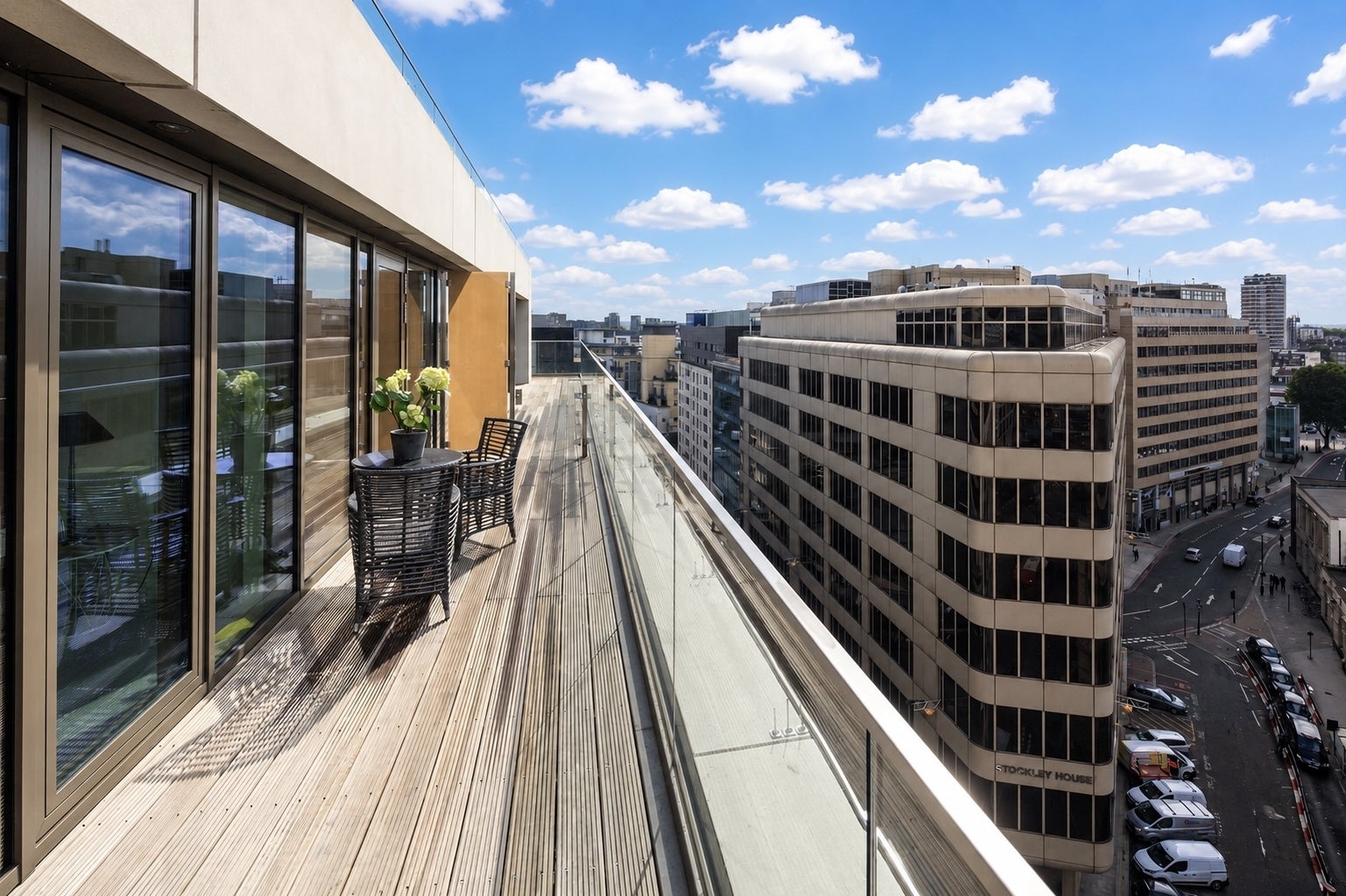 Flat Neathouse Place in City of Westminster