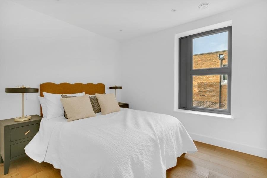 Flat Marquis Road in Greater London