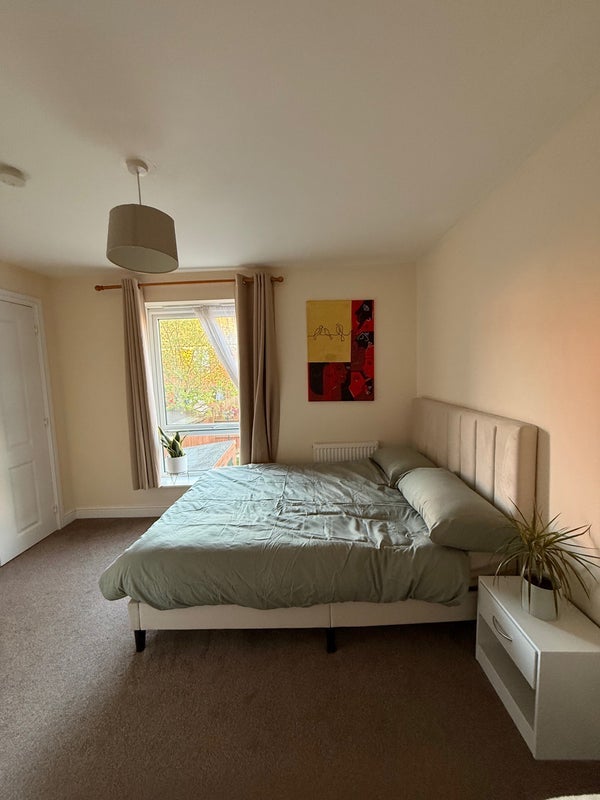 Room Herbert Road in Birmingham