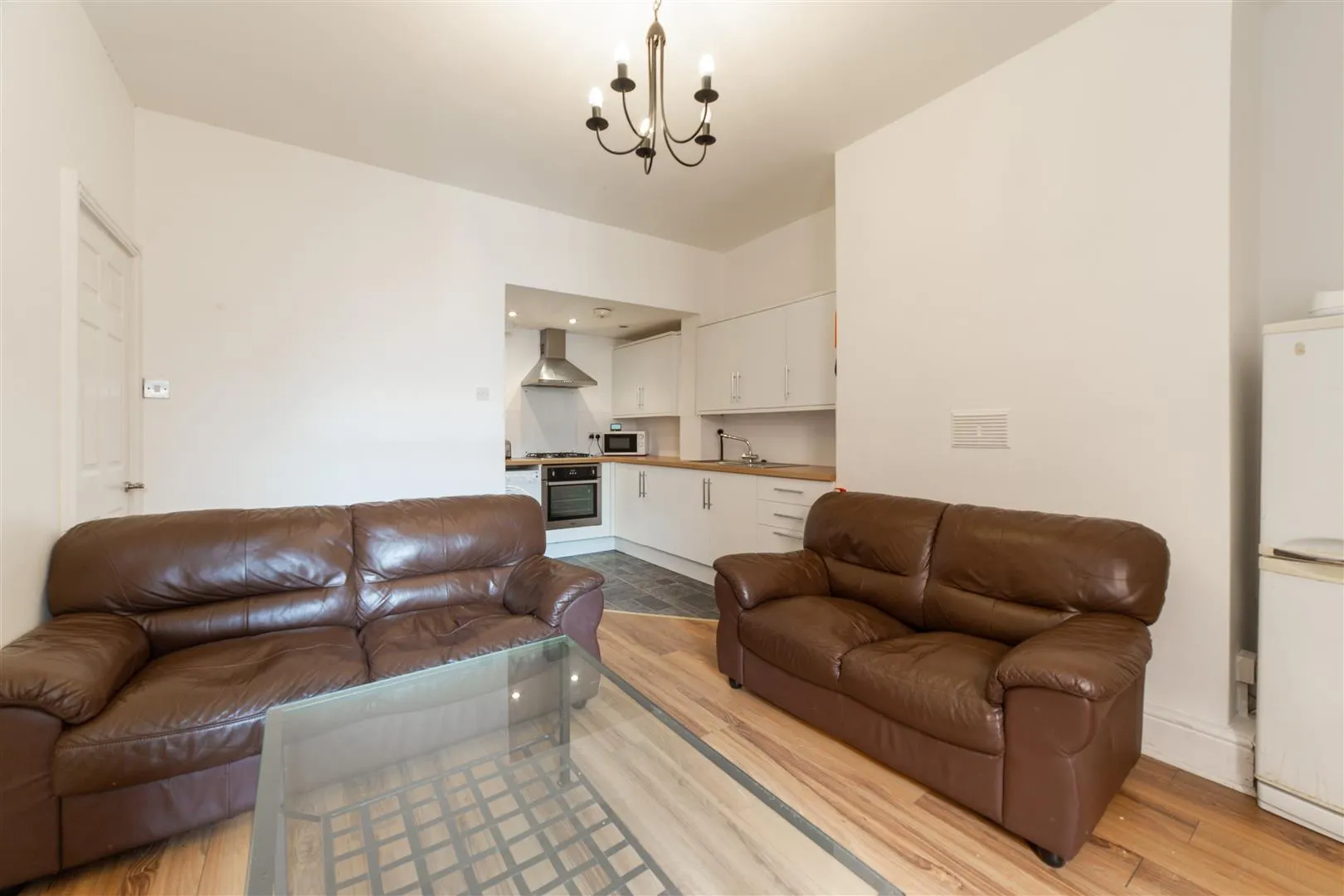 Flat Warwick Street in Newcastle upon Tyne