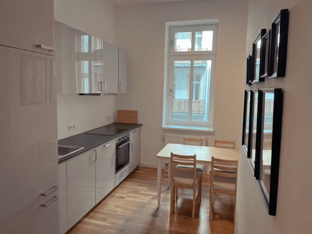 Zimmer Revaler Straße in Berlin