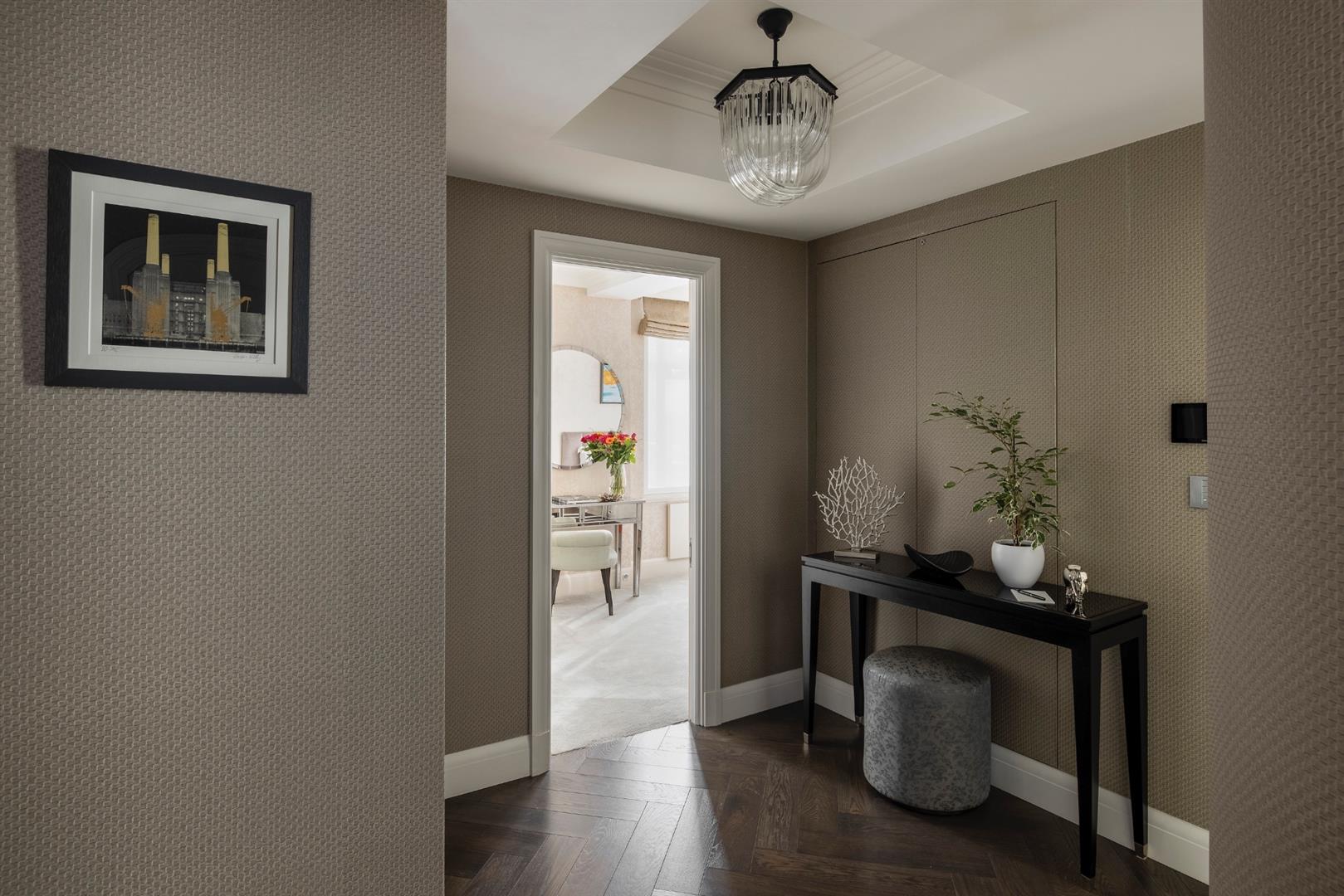 Flat Park Lane in City of Westminster