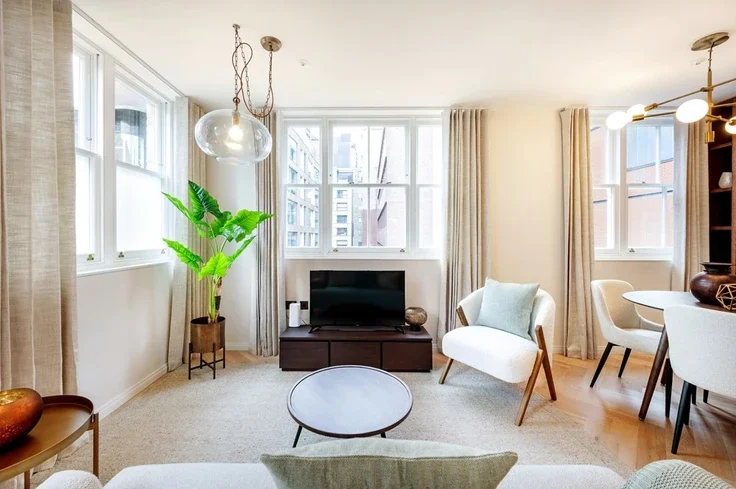 Flat Stukeley Street in Greater London