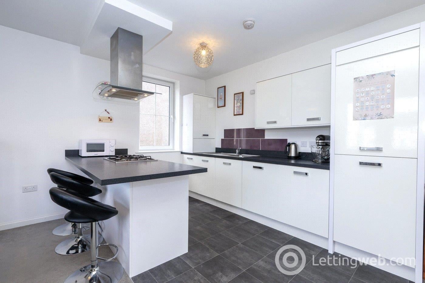Flat Castle Court in Ellon