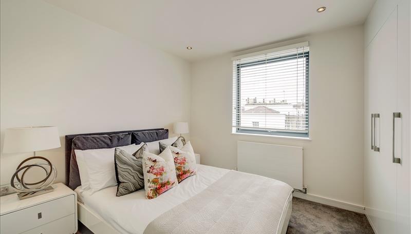 Flat Fulham Road in Greater London