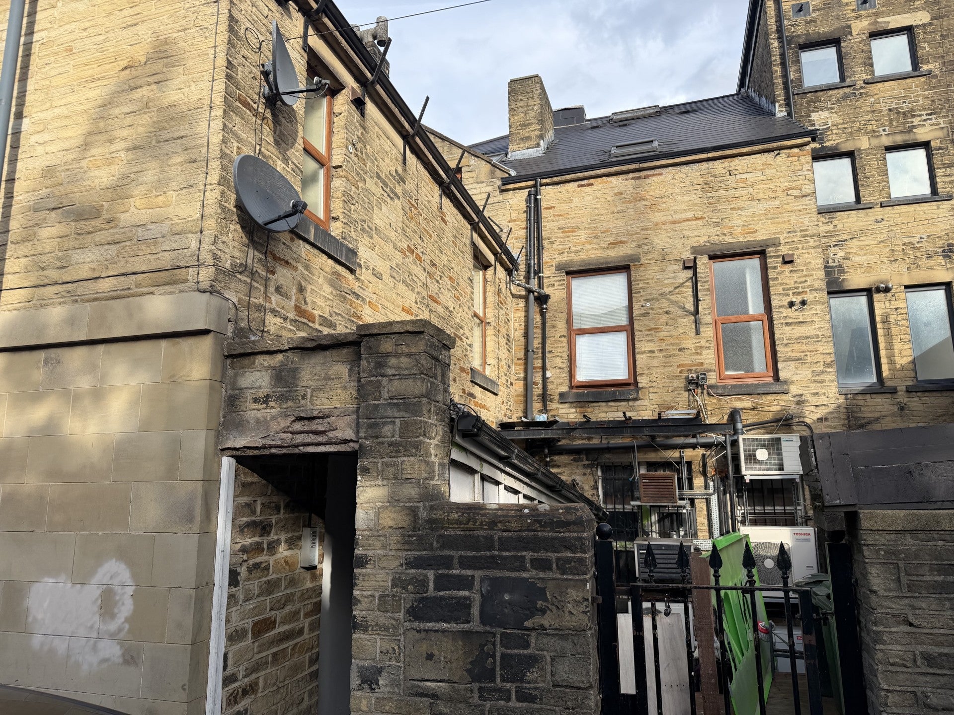 Flat Dale Street in Bradford