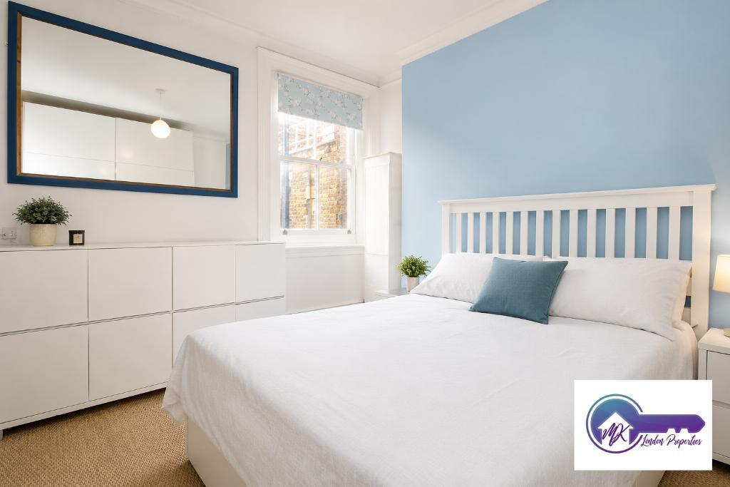 Flat Old Marylebone Road in City of Westminster