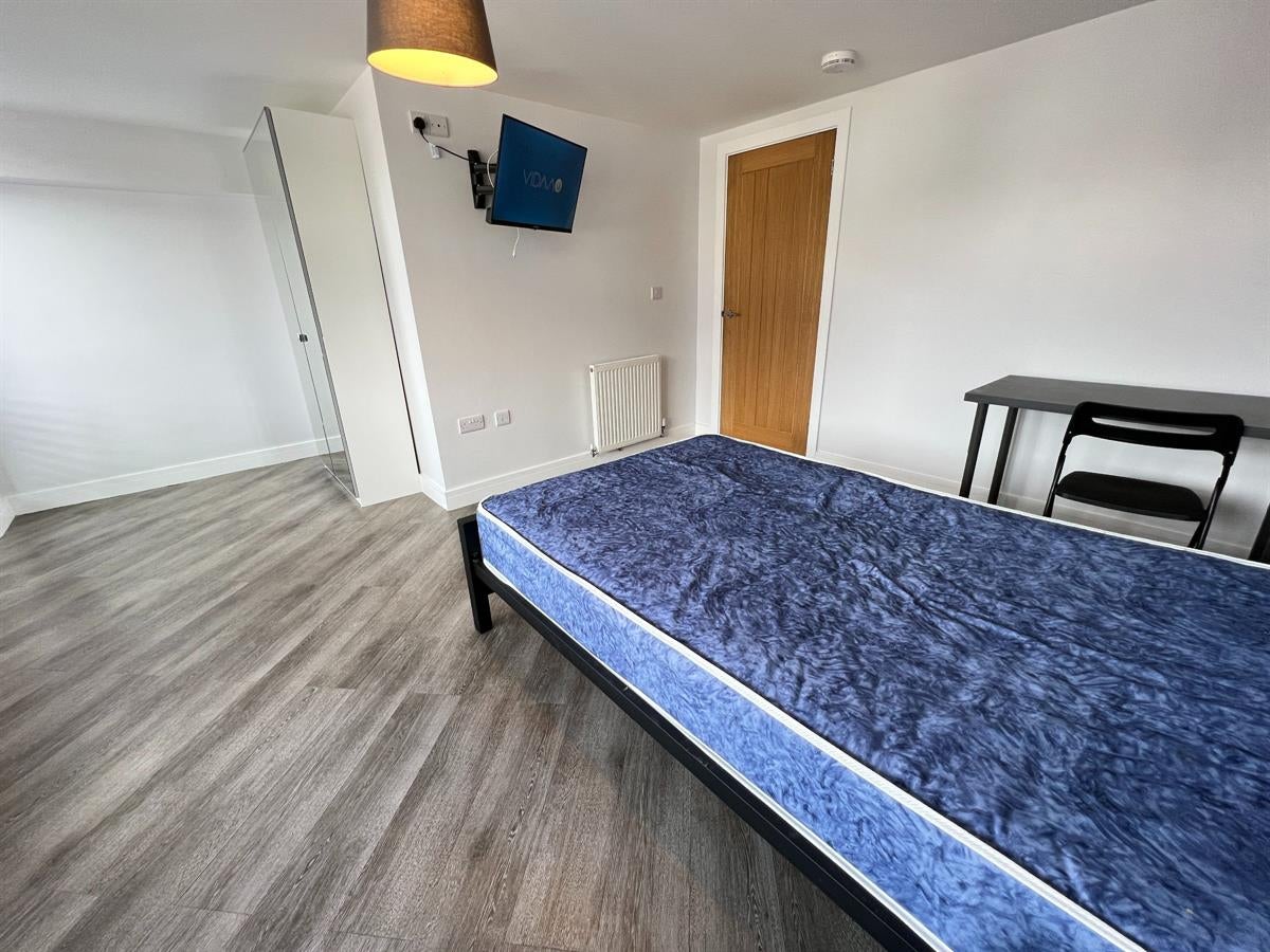 Flat Eton Road in Rushcliffe