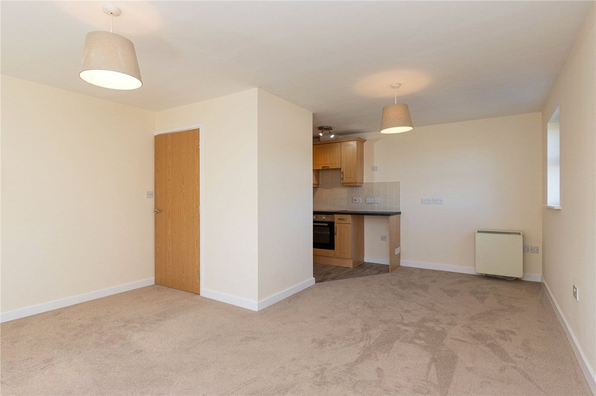 Flat Fairfax Close in Staffordshire Moorlands