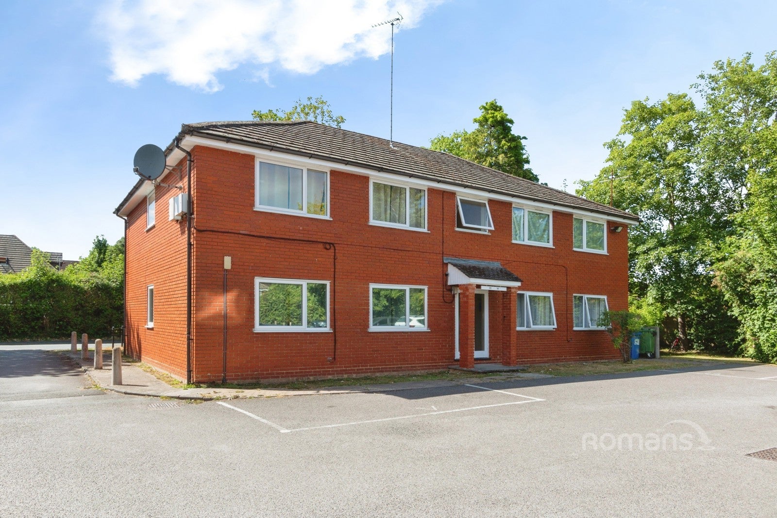Flat Buxted Court in Buxted