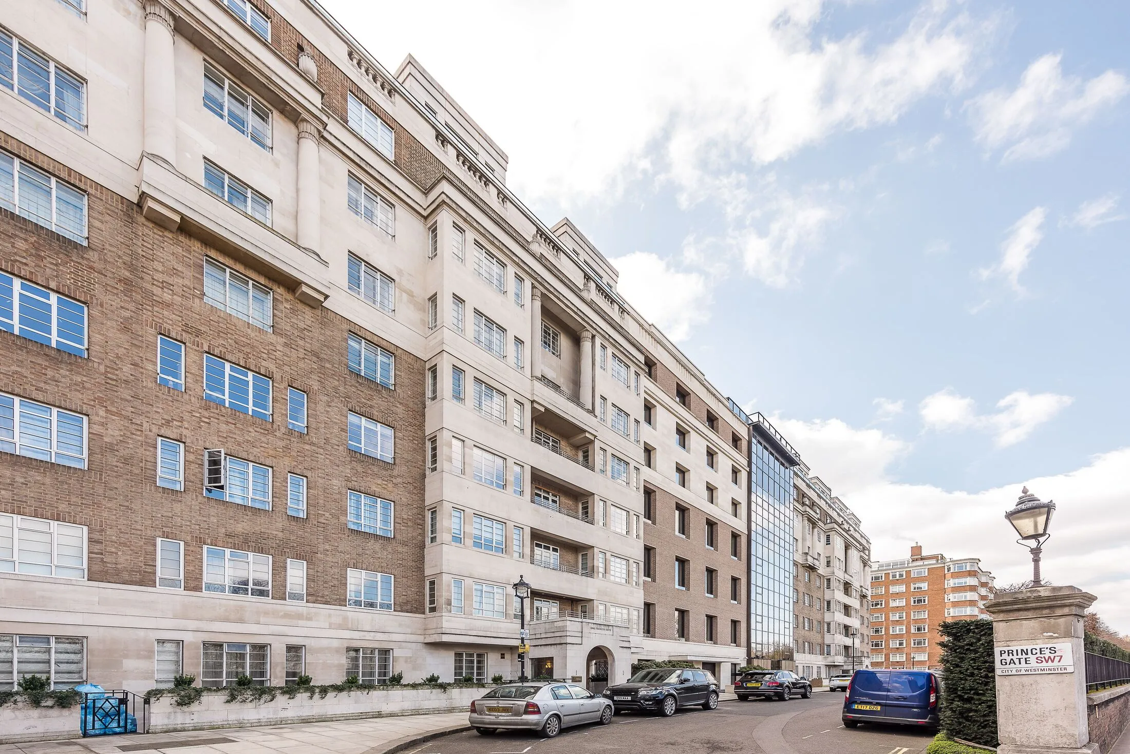 Flat Princes Gate in City of Westminster