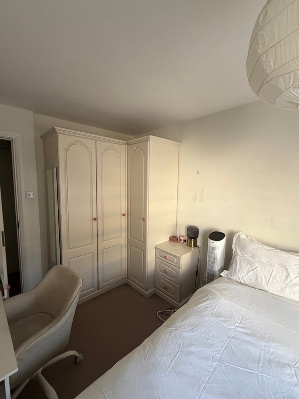 Room Goswell Road in Greater London