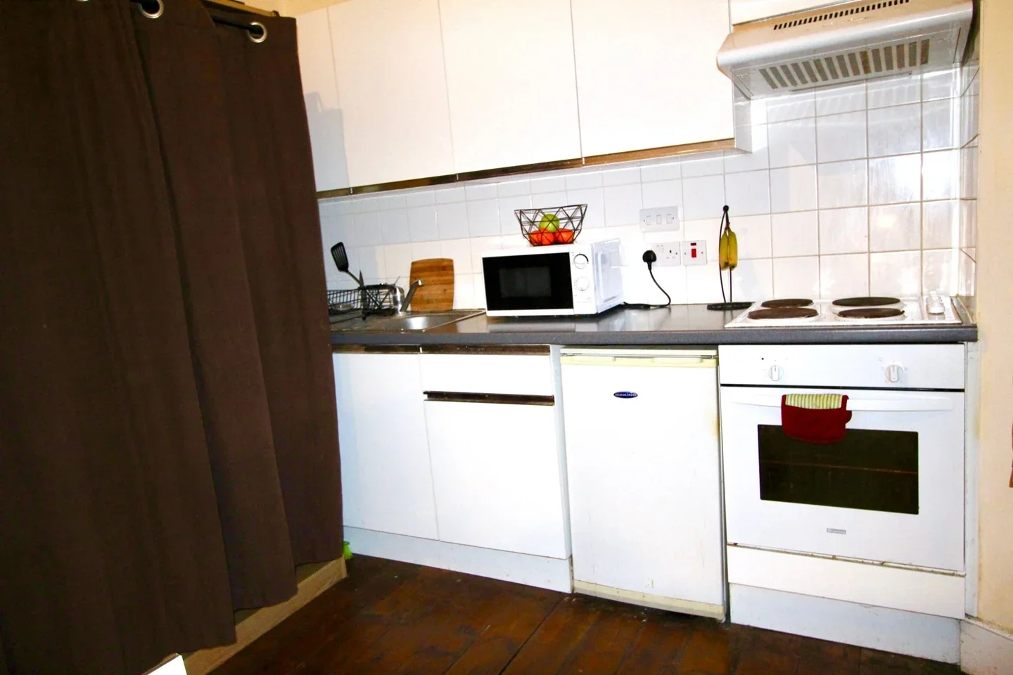 Flat Mountfield Road in Greater London