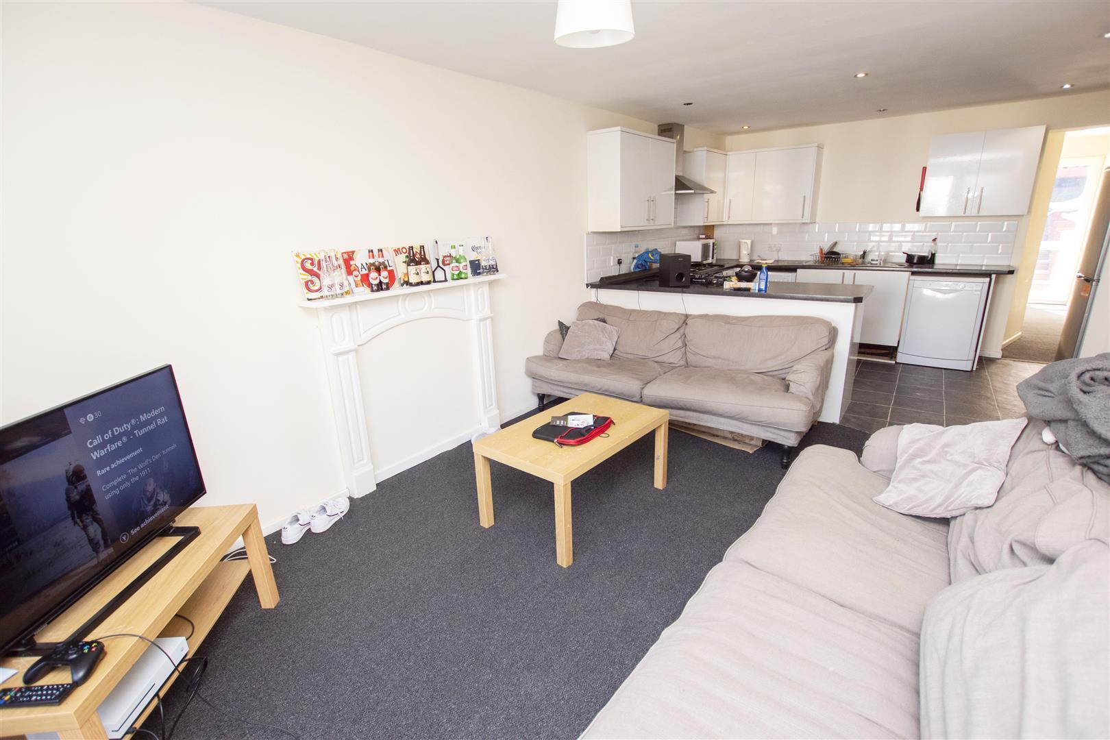 Flat Heeley Road in Birmingham