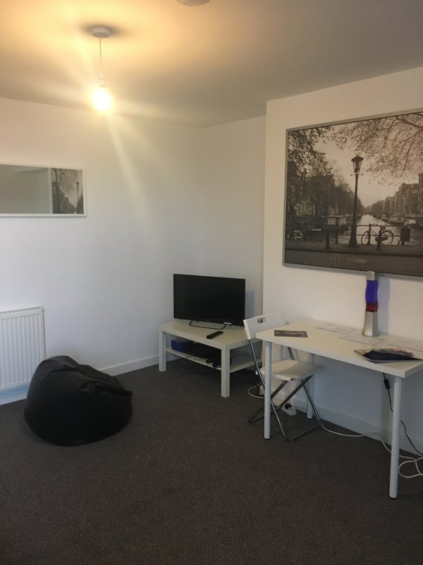 Room Telford Street in Gateshead