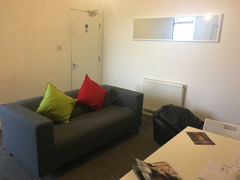 Room Telford Street in Gateshead