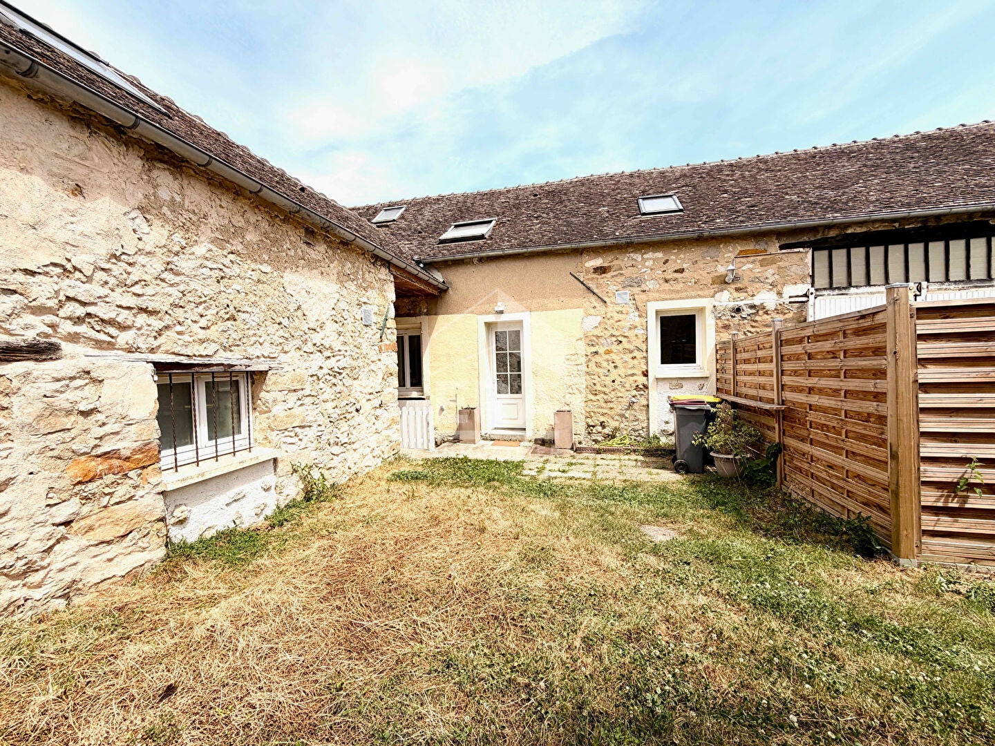 Maison Rue Saint-Georges à Marolles-sur-Seine