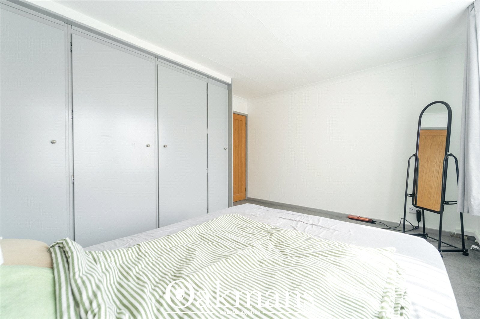 Flat Warwick Road in Metropolitan Borough of Solihull