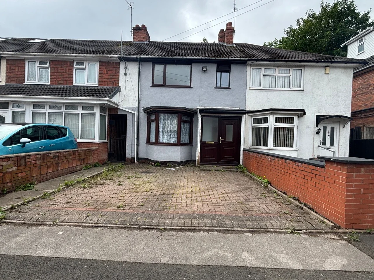 House Kenwood Lane in Birmingham
