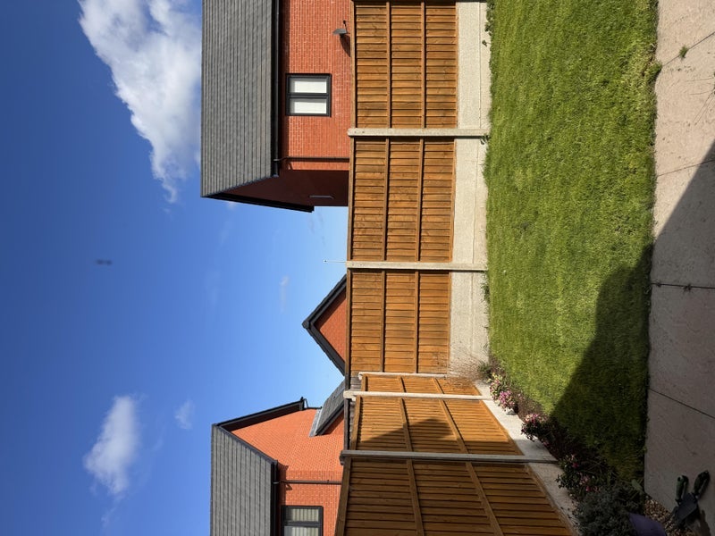 Room Seven Acre Close in Warwick