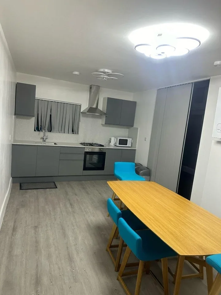 Room Philip Lane in Greater London