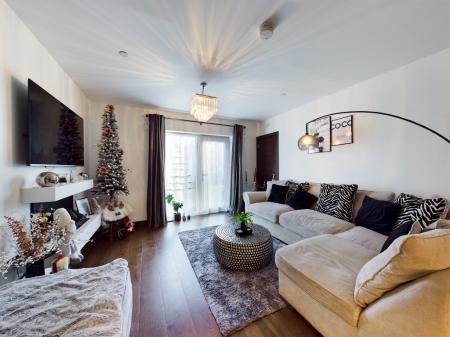 Flat Harland Court in West Suffolk