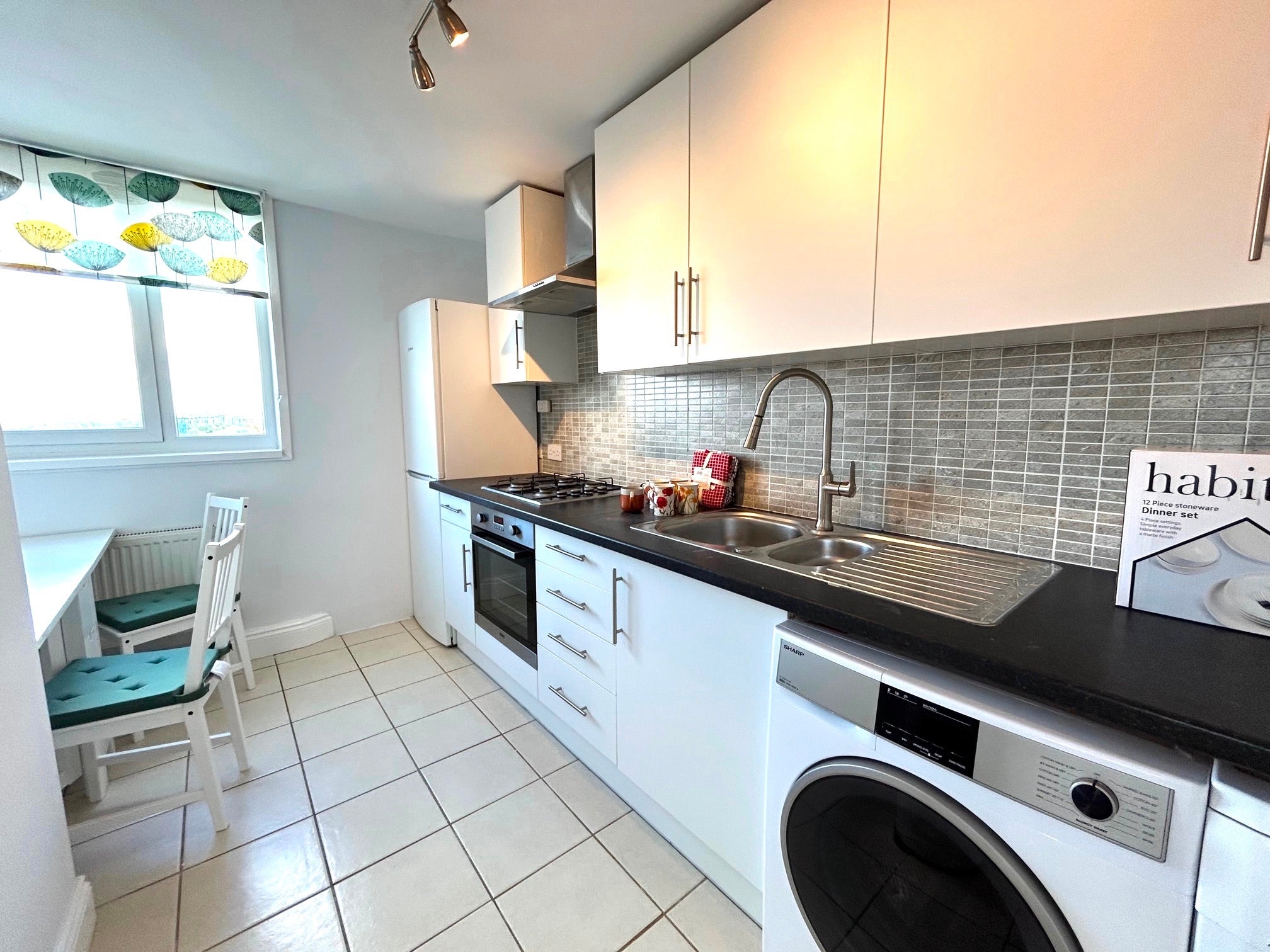 Flat Randall Close in Greater London