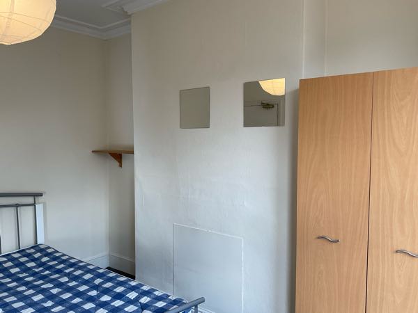 Room Balfour Road in Nottingham