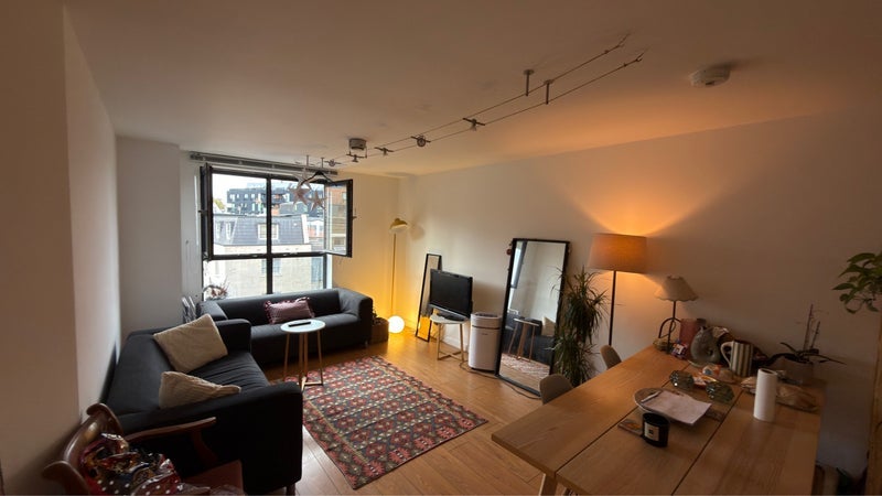 Room Mare Street in Greater London