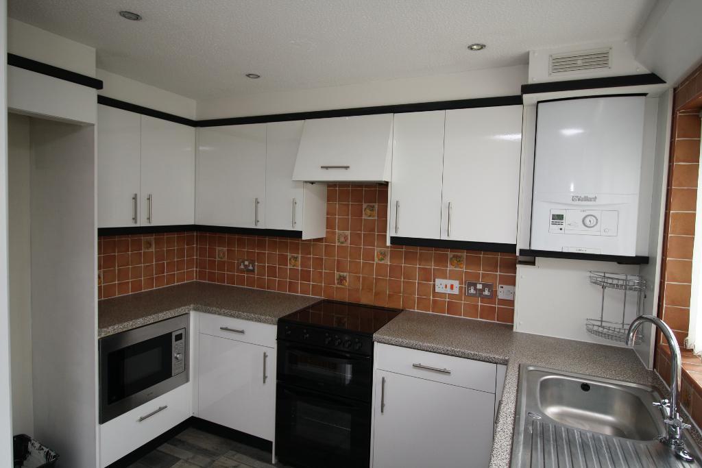 House Warwick Close in Tameside