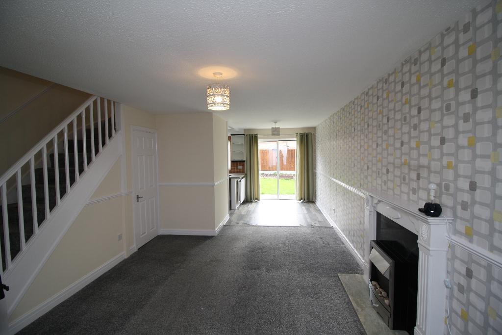 House Warwick Close in Tameside