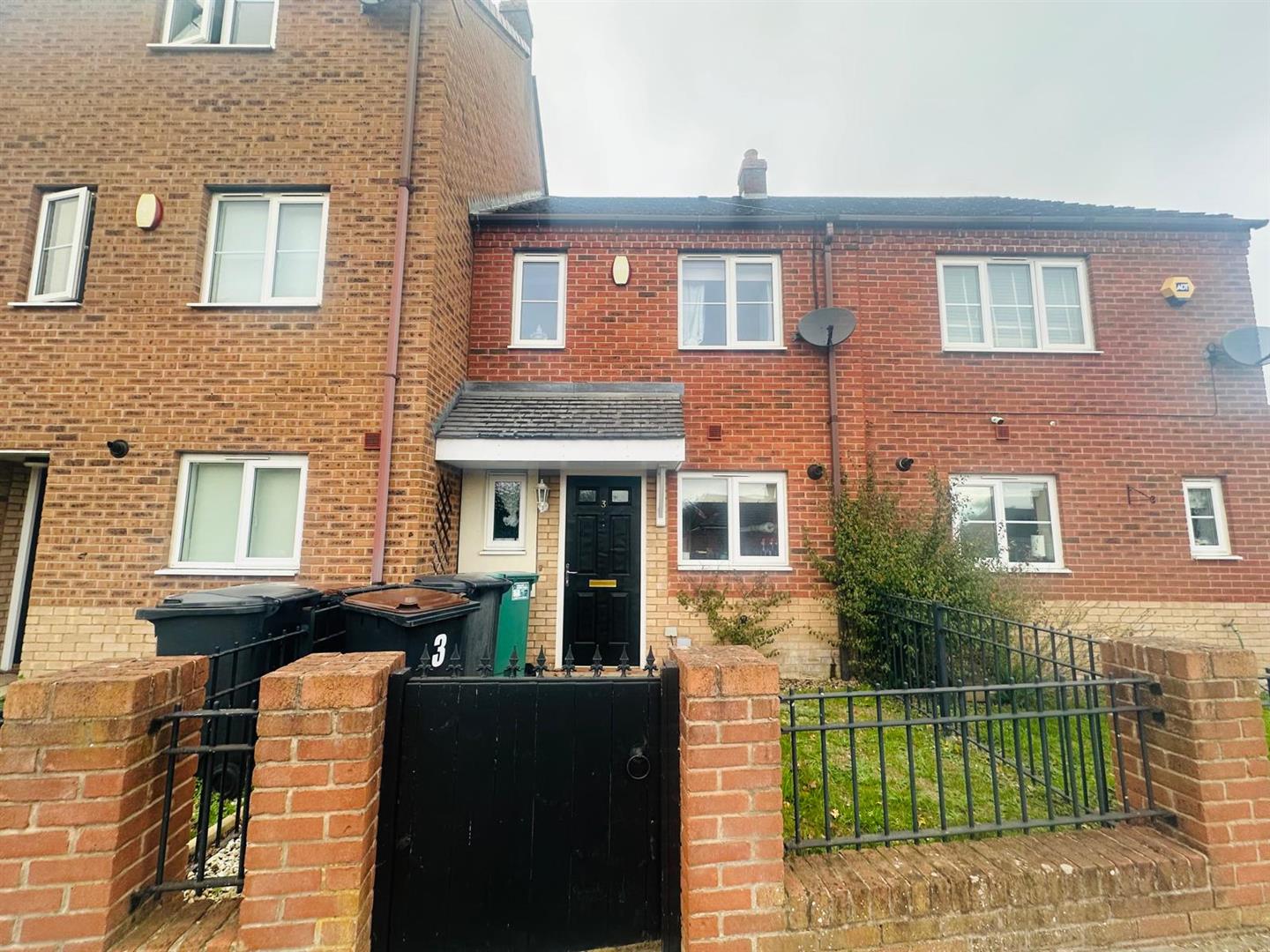 House Spruce Road in Nuneaton and Bedworth