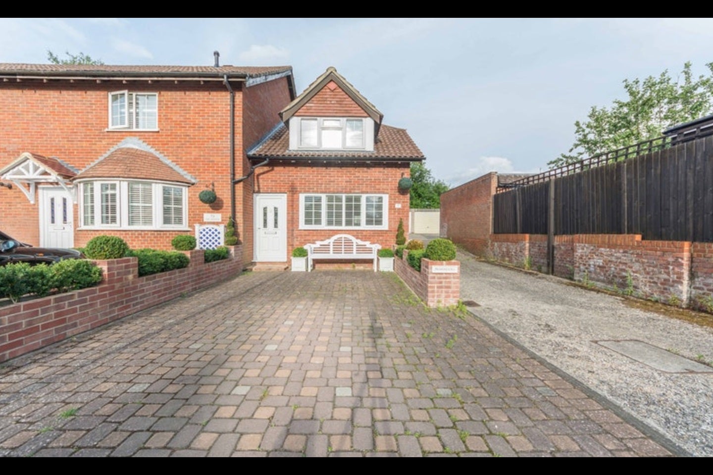 House Longmoor Road in East Hampshire