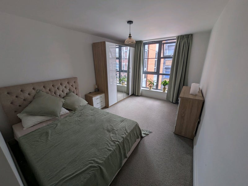 Room Warstone Lane in Birmingham