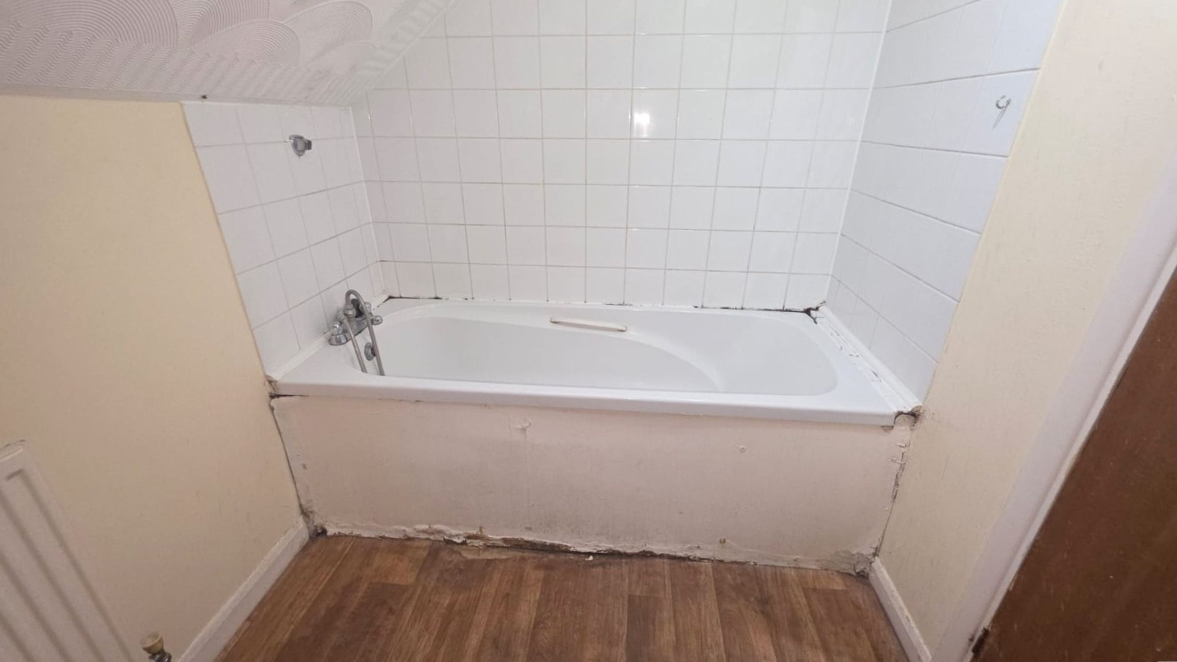 Flat Manpreet Court in Greater London