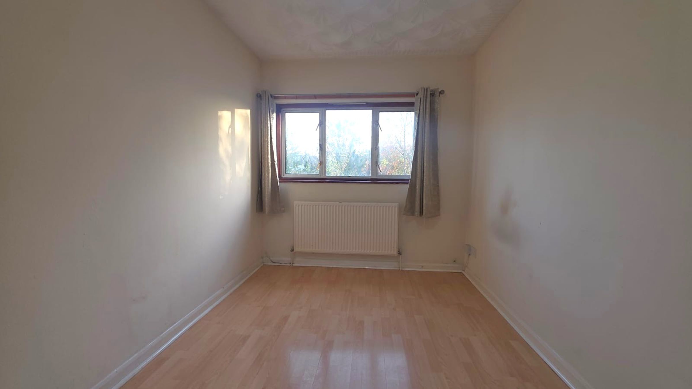 Flat Manpreet Court in Greater London