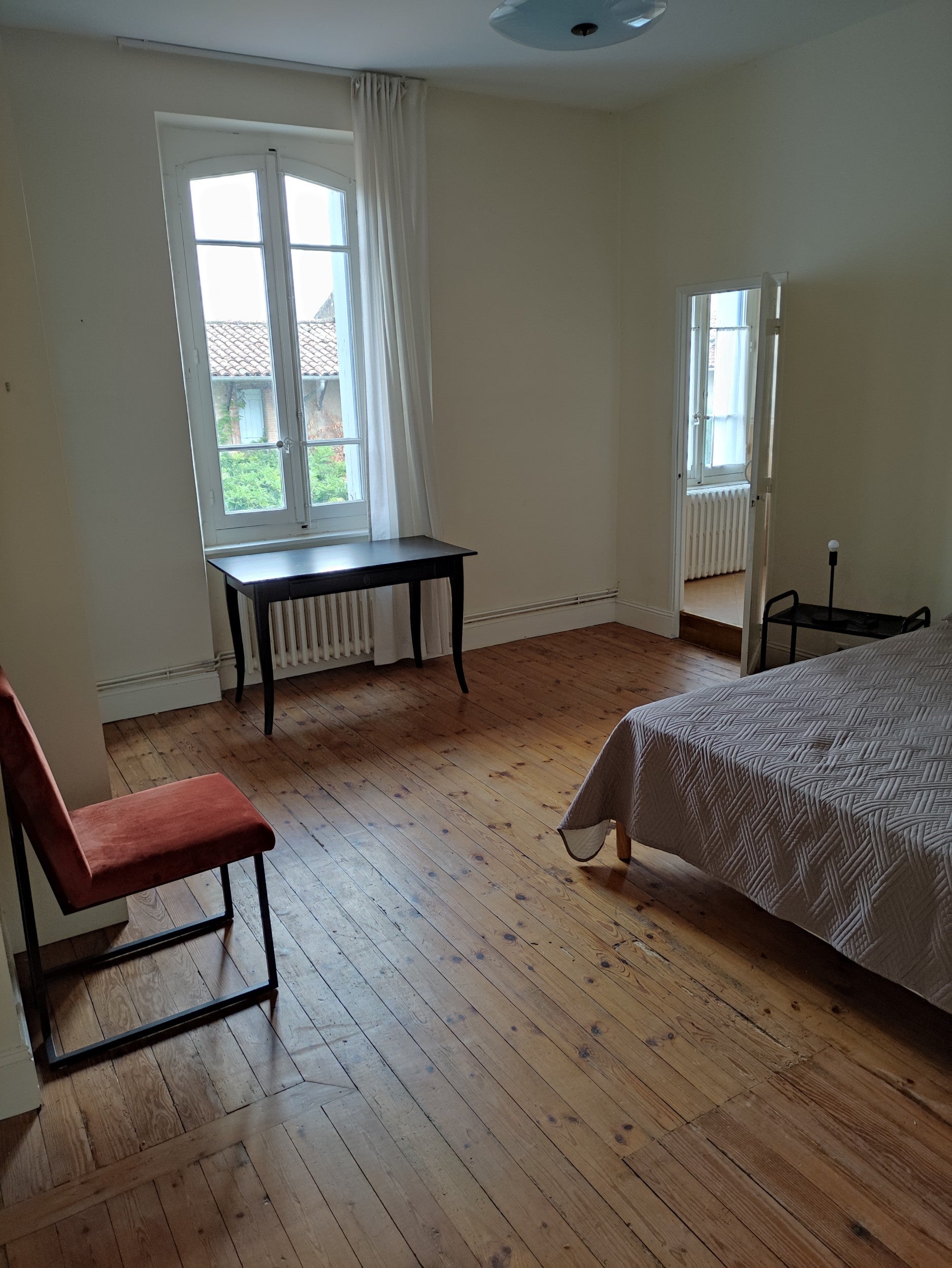 House Avenue des Frères Arnaud in Revel