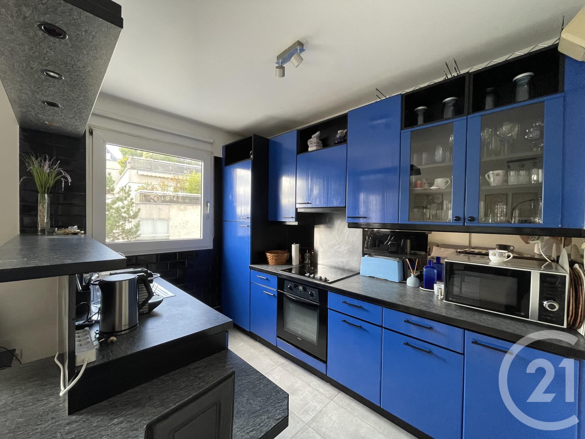 Appartement Rue Fessart à Paris