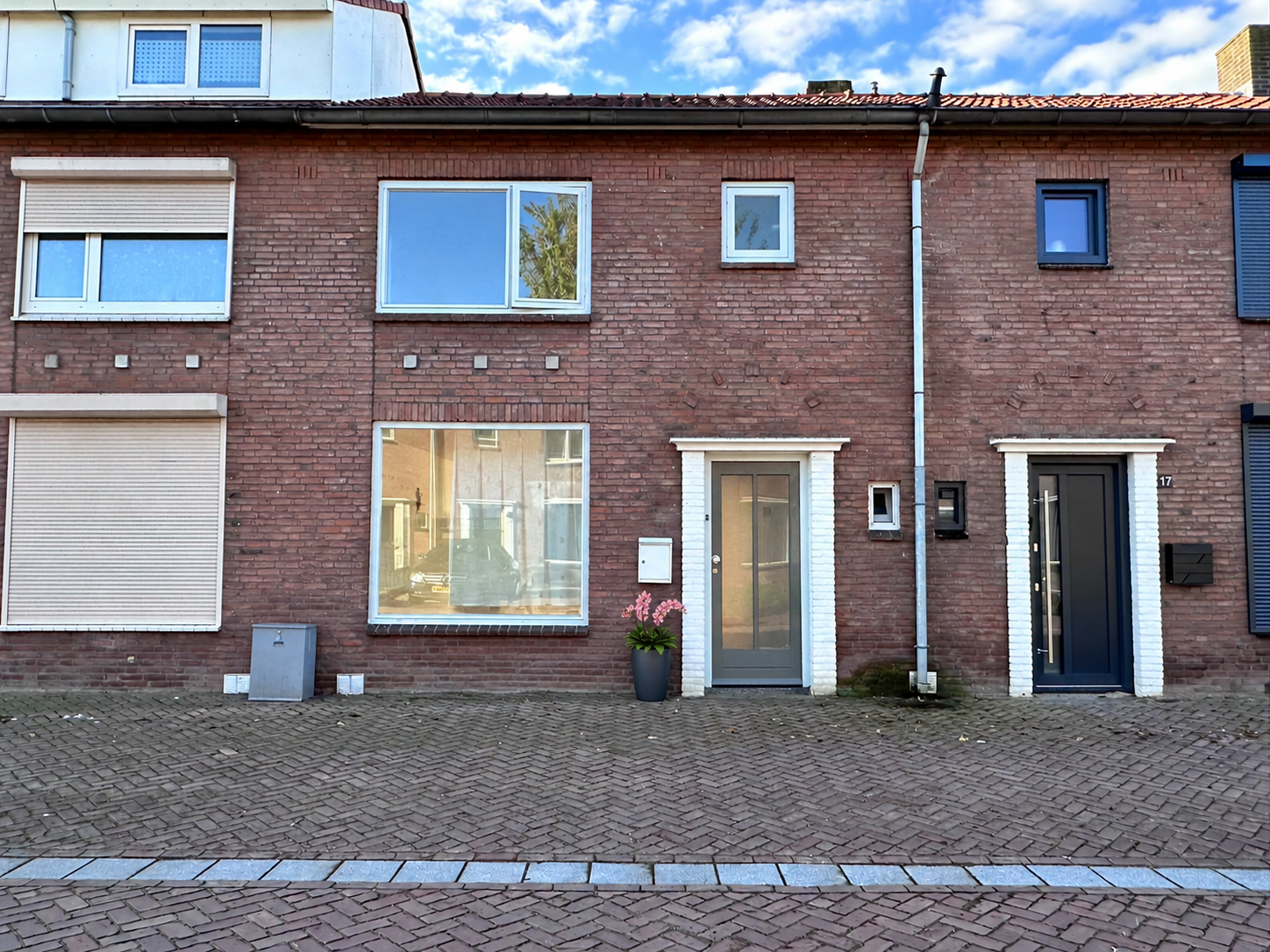 Tussenwoning te koop: Buizerdstraat 19, Oss